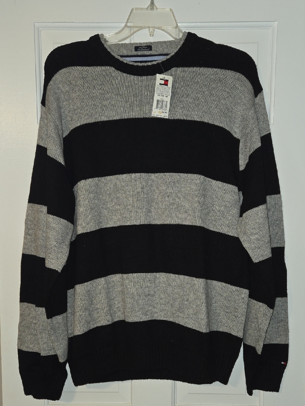 NWT Tommy Hilfiger Black & Gray Striped Sweater